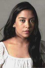 Laura Alonso Escobar as Lorenza in A Father's Miracle 2025