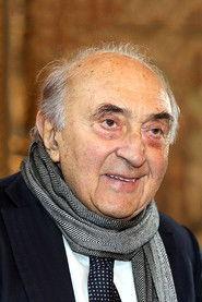 Corrado Ferlaino as Self, SSC Napoli Former President (archive footage) in Diego Maradona 2019