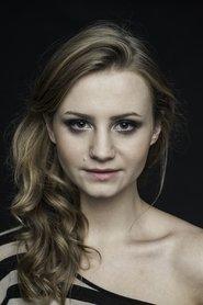 Natalia Łągiewczyk as Olga in Knives Out 2016