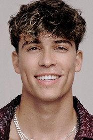 Tim Schäcker as Jonas in Back to the 90s 2026