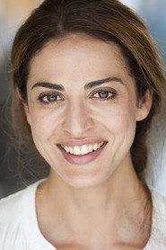 Zineb Triki as Agathe in The Teacher 2017