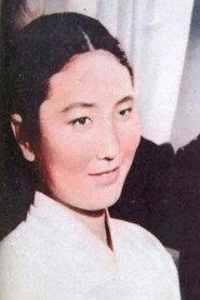 Taesoon Kim as Eun Sook in At Nine O'Clock 1958