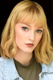 Leah Merritt as Evelyn Hayden in Best Friends Forever 2021