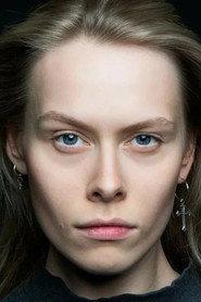 Yana Ronin as in Left March 2018