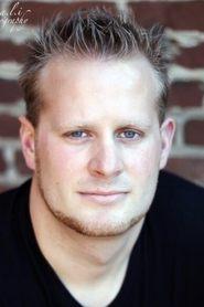Jaye Tyroff as Metro Policeman in The Shadow Effect 2017