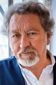 Robert Guédiguian as Self in Une histoire extraordinaire 2021