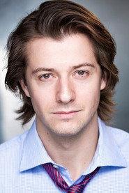 Rhys Hyatt as Guru Ben in Clairevoyant 2021