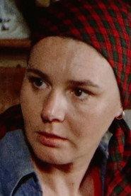 Elizabeth Huddle as Richie's Mother in Thunder Alley 1985