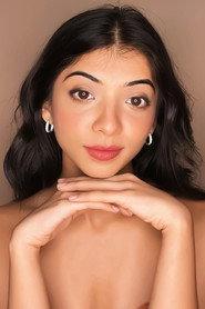 Devishi Madaan as Pinti Sharma in Loveyapa 2025