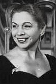 Josefa Goldar as Doña Clara in Love at First Sight 1956