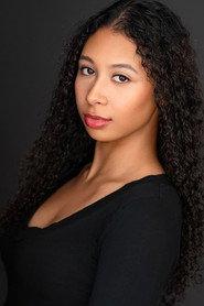 Naziah Hendrix as Laurie Nosal in Clemontime