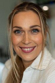 Matilde Solbakken as Malin in Picnic at Hermann's 2015