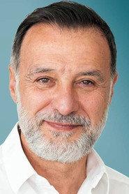 Luca Canonici as Steve in Outis 