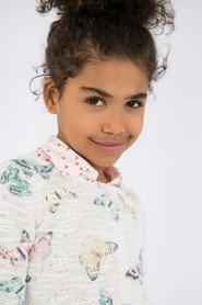 Yvanna-Rose Leblanc as Young Isabelle in The Silence 2015