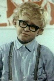 Georgiy Belov as Lyovka in Secret, for All the World Only 1977