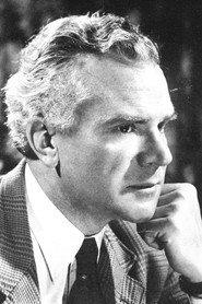 Esmond Knight as Old Defender in Robin and Marian 1976