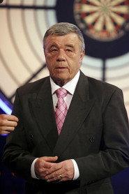 Tony Green as Self in Eric Bristow's Golden Arrows 2008