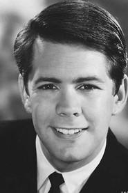 Tom Lowell as Wagner in The Boatniks 1970