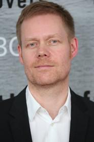 Max Richter as Self in Vashti Bunyan: From Here to Before 2008