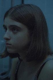 Chloé Cherchyk as Mariné in El brillo 2022