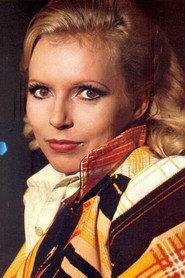 Kate Hansen as Ana in The Goddesses 1972