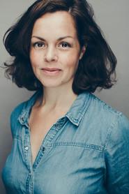 Rakel Dimar as Manda in Rising Moon 2020