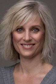 Christina Hildebrandt as Helle in Love(s)cam 2019