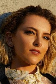 Riley Dandy as Ashley / Chloe in A Hollywood Christmas 2022