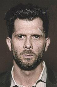 Hugh Coltman as  in LOVEME2030 2005
