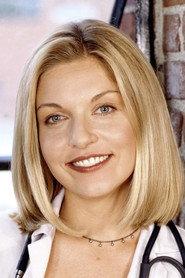 Sheryl Lee as Katrina in Vampires 1998