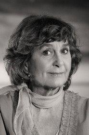 Siw Malmkvist as Gammel-Maja in Peter-No-Tail and the Big Treasure Hunt 2000