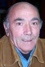 Sulejman Dibra as Gështenjapjekësi in Autumn's Reproach 1981