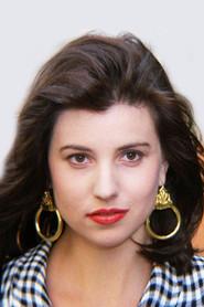 Paola Rinaldi as Mamma in COMBATTERE 2025