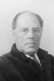 Nikolai Shamin as Terentiy in Michurin 1949