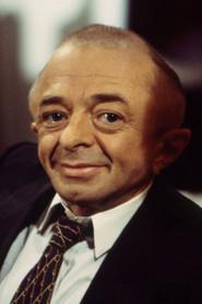 Michael J. Anderson as Self in Postcards From The Cast 2001