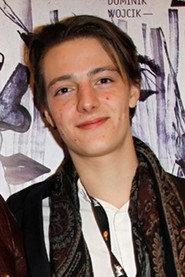 Eliott Paquet as Victor in Val d'or 2011