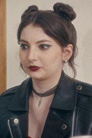 Luisa Lopes as Sofia in 100 Reais 2025