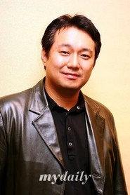 Park chul as Detective Ahn in North Korean Guys 2003