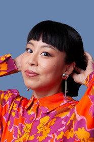 Quincy Cho as Mae in SAVERIO 2025