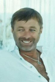 Yuriy Danilov as director in Second Childhood 2016