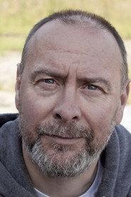 Barrie Hunter as Older Policeman in Native Son 2010