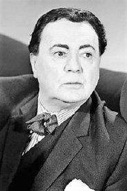 Micheál Mac Liammóir as Sweet Alice in The Kremlin Letter 1970