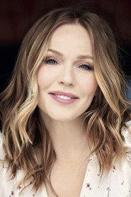 Albina Dzhanabaeva as First Wife in Betrayal 2012