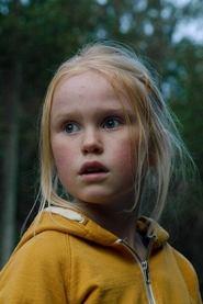 Rakel Lenora Fløttum as Ida in The Innocents 2021