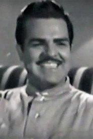 José Pulido as  in Mujer 1947