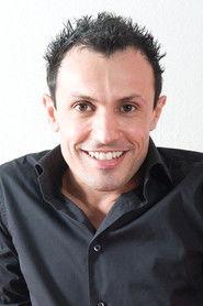 Willy Rovelli as Self in Les copains d'abord font du ski 2014