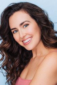 Liana Hunt as Willa in Stag 2022