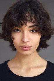 Esther Bernet-Rollande as Nadia in Un destin inattendu 2024