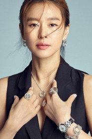 Ye Ji-won as Choi Mi-ja in Old Miss Diary 2006