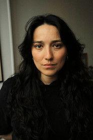 Raphaëlle Simon as Sam in Guru 2026